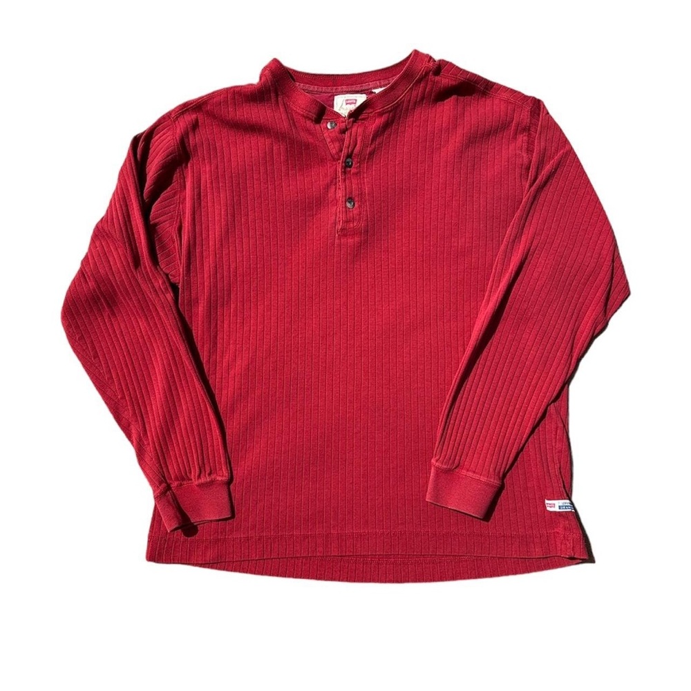 Vintage Levi red long sleeve